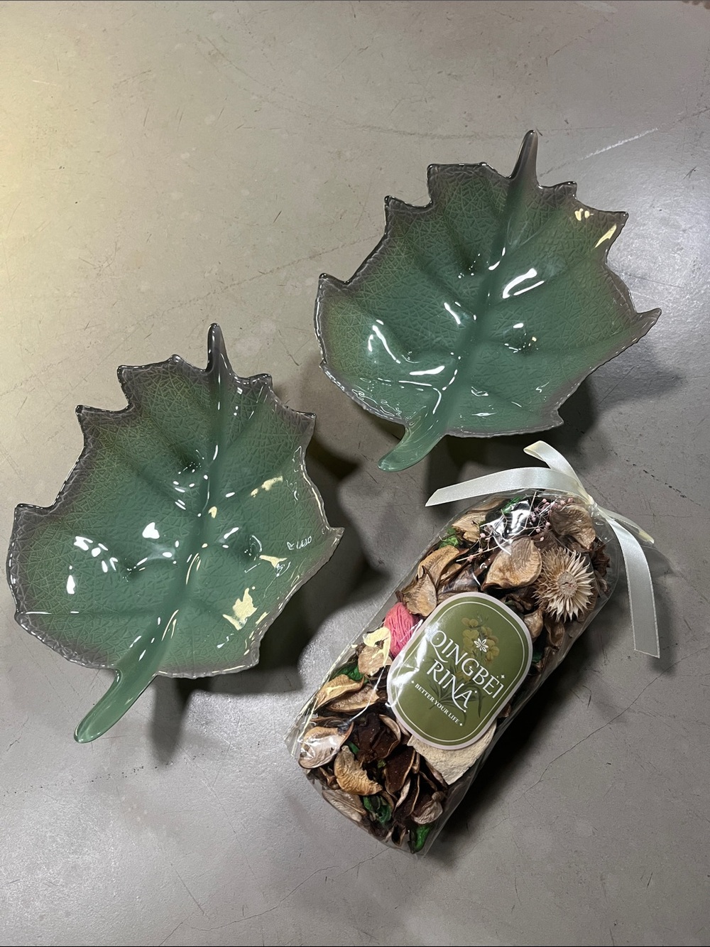 Leaf shaped dishes with potpourri